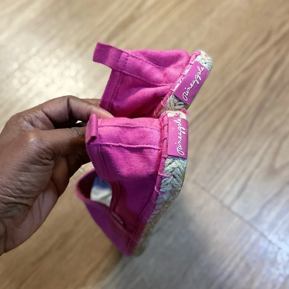 pineapple pink flat